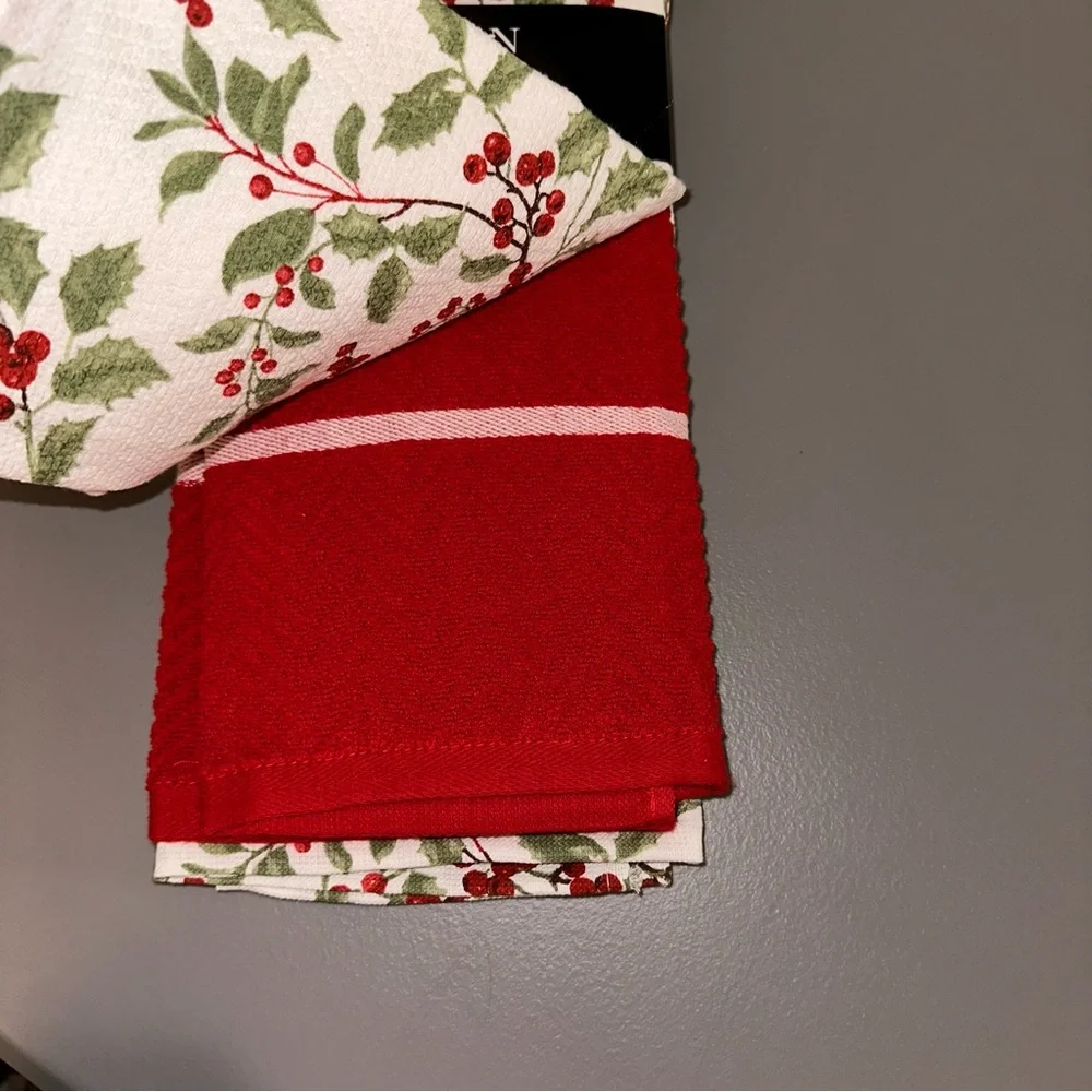 Lauren Ralph Lauren Holly Berry dish towel set with matching mini oven m…
